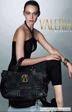 valeria-on-bag